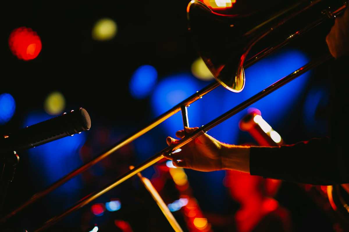 Un trombone sur scène